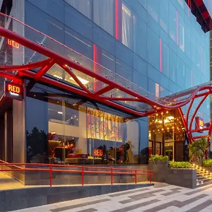 Radisson Red Отель